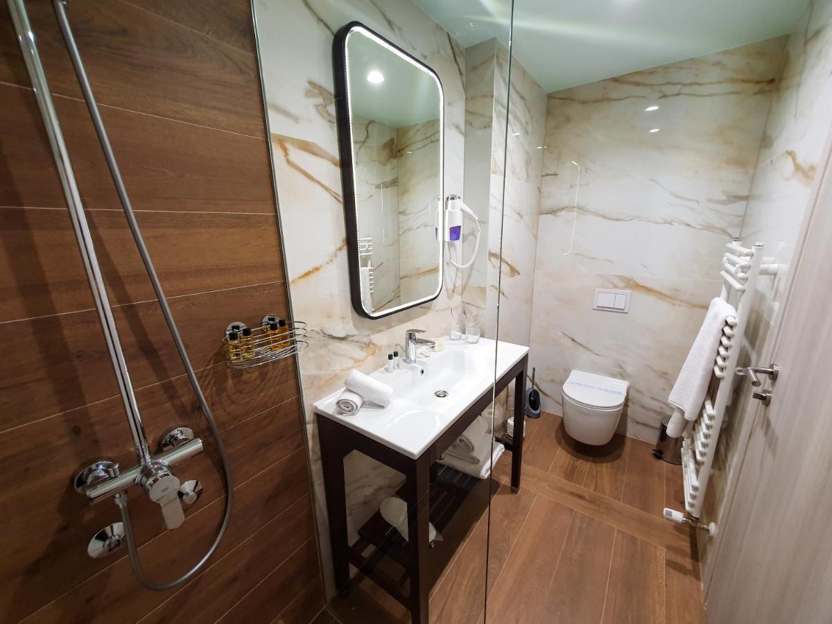Hotel City Code Zenica Extérieur photo